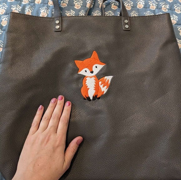 Gray Fox Jewell by Thirty-One Tote Bag - Picture 4 of 5